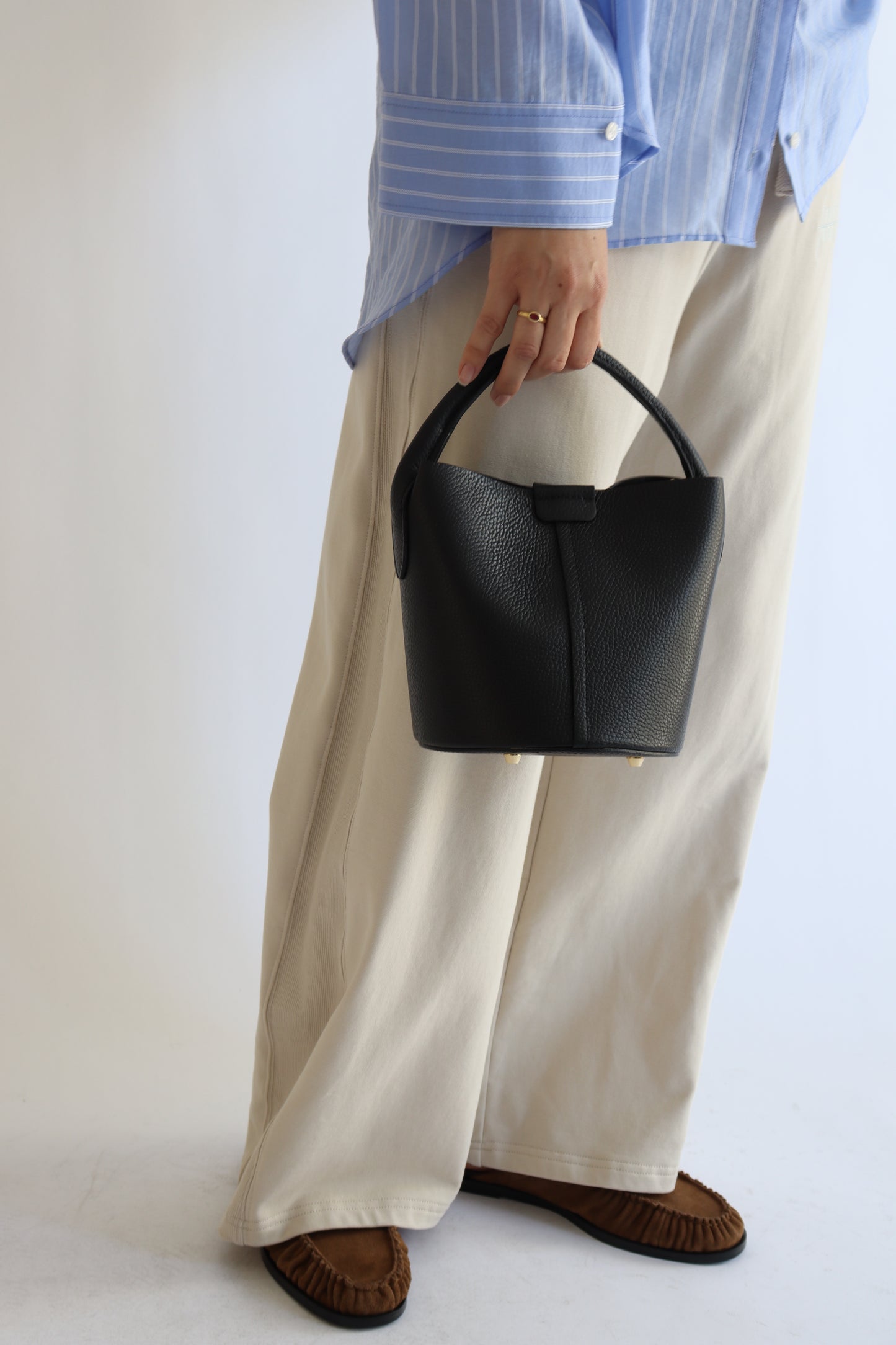 【MILLELA  FIRENZE】ワンハンドルミニバケツバッグ