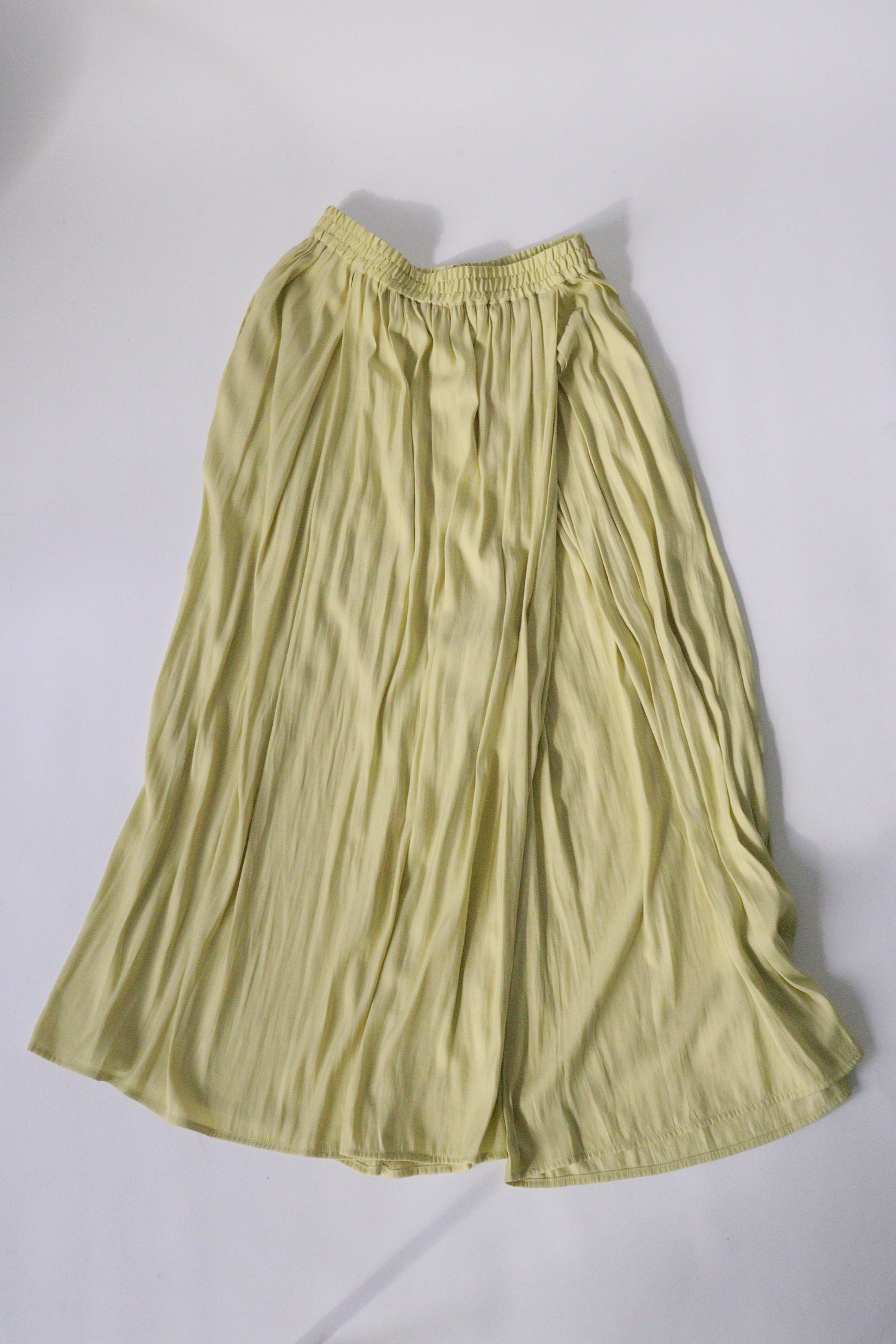 【ACUTA】【再入荷】割繊サテンラップパンツ