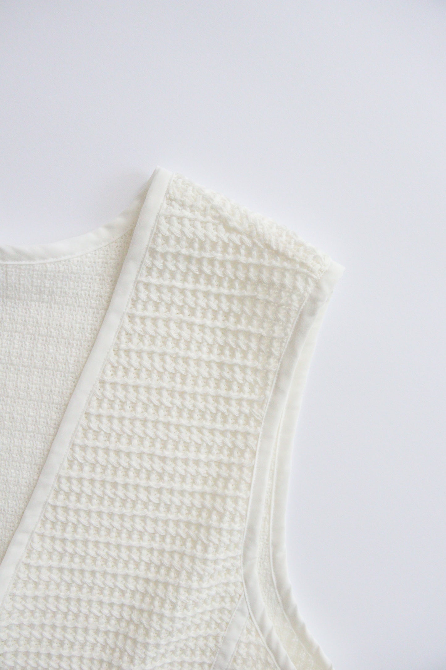 【ACUTA】ラッセルミニマルベスト