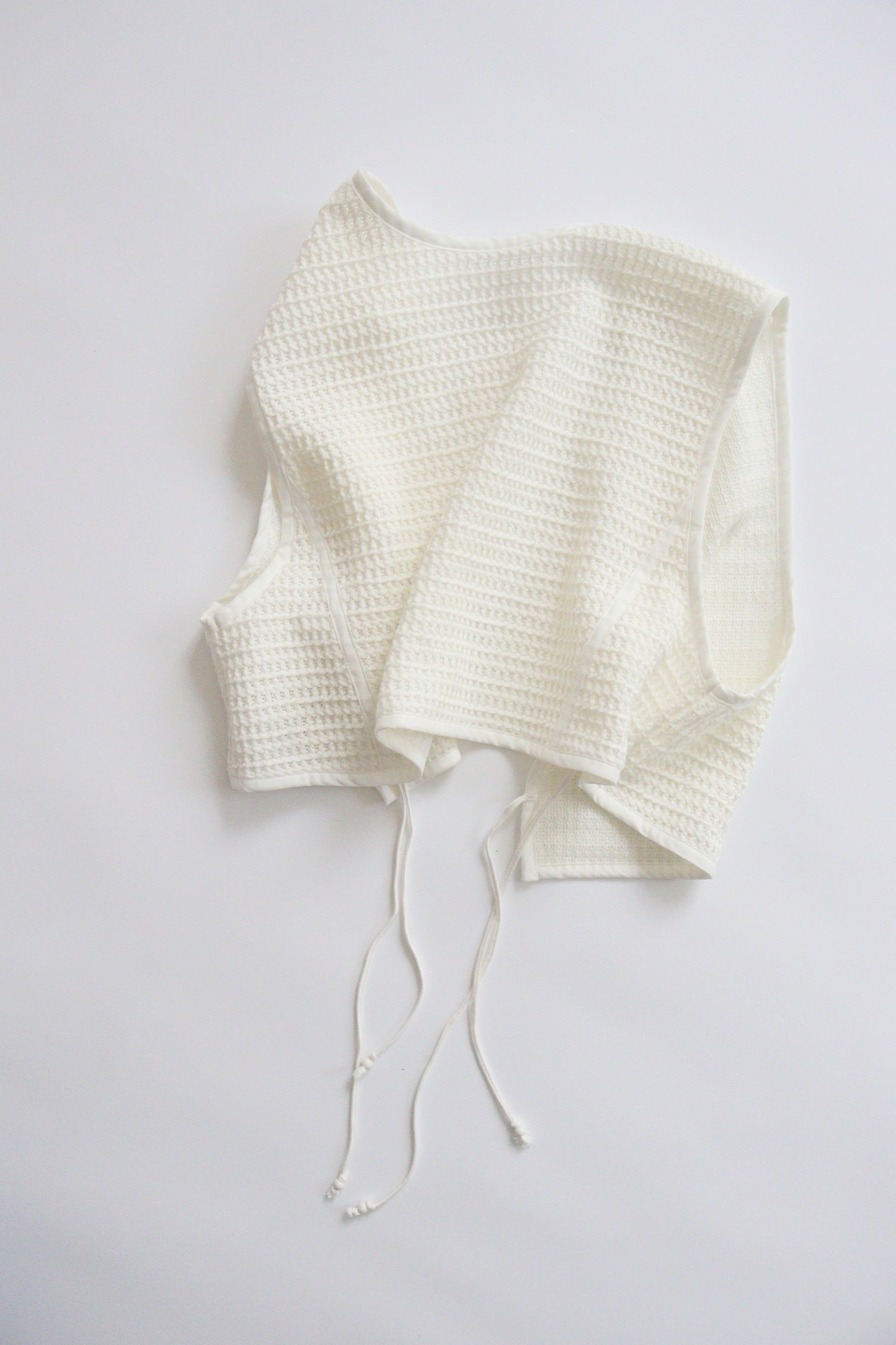 【ACUTA】ラッセルミニマルベスト