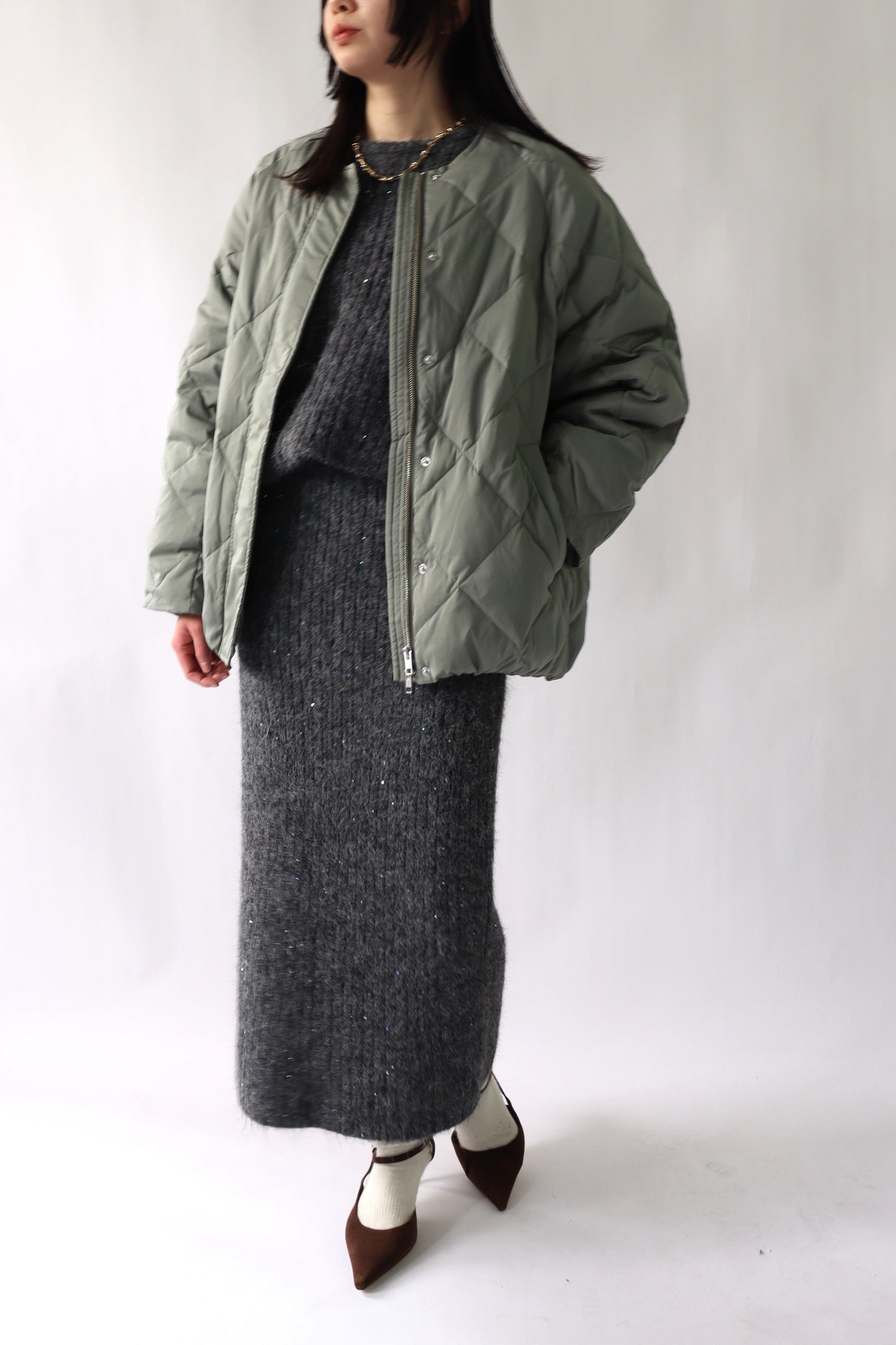 【ACUTA】ストレッチタフタバナナスリーブダウン