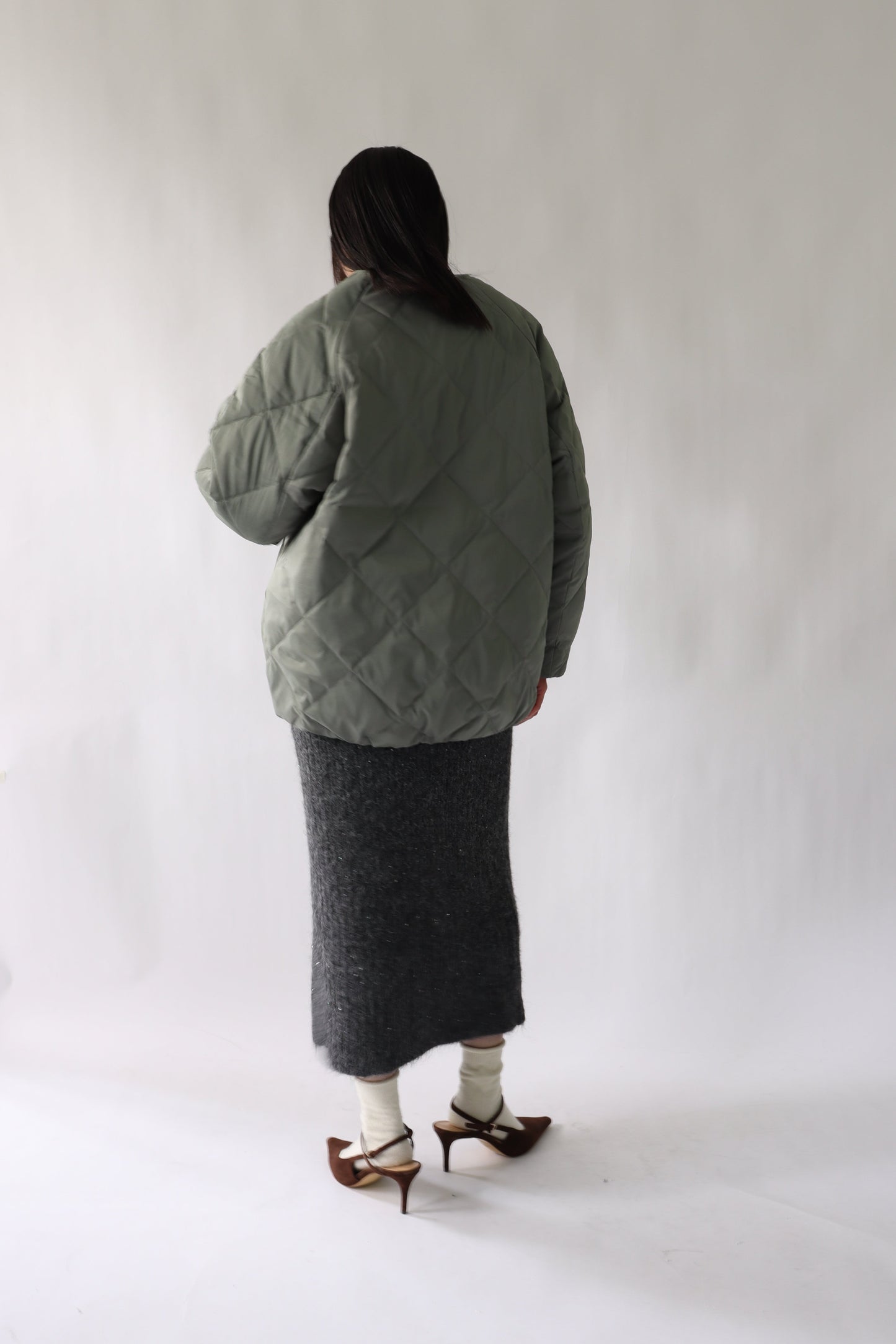 【ACUTA】ストレッチタフタバナナスリーブダウン