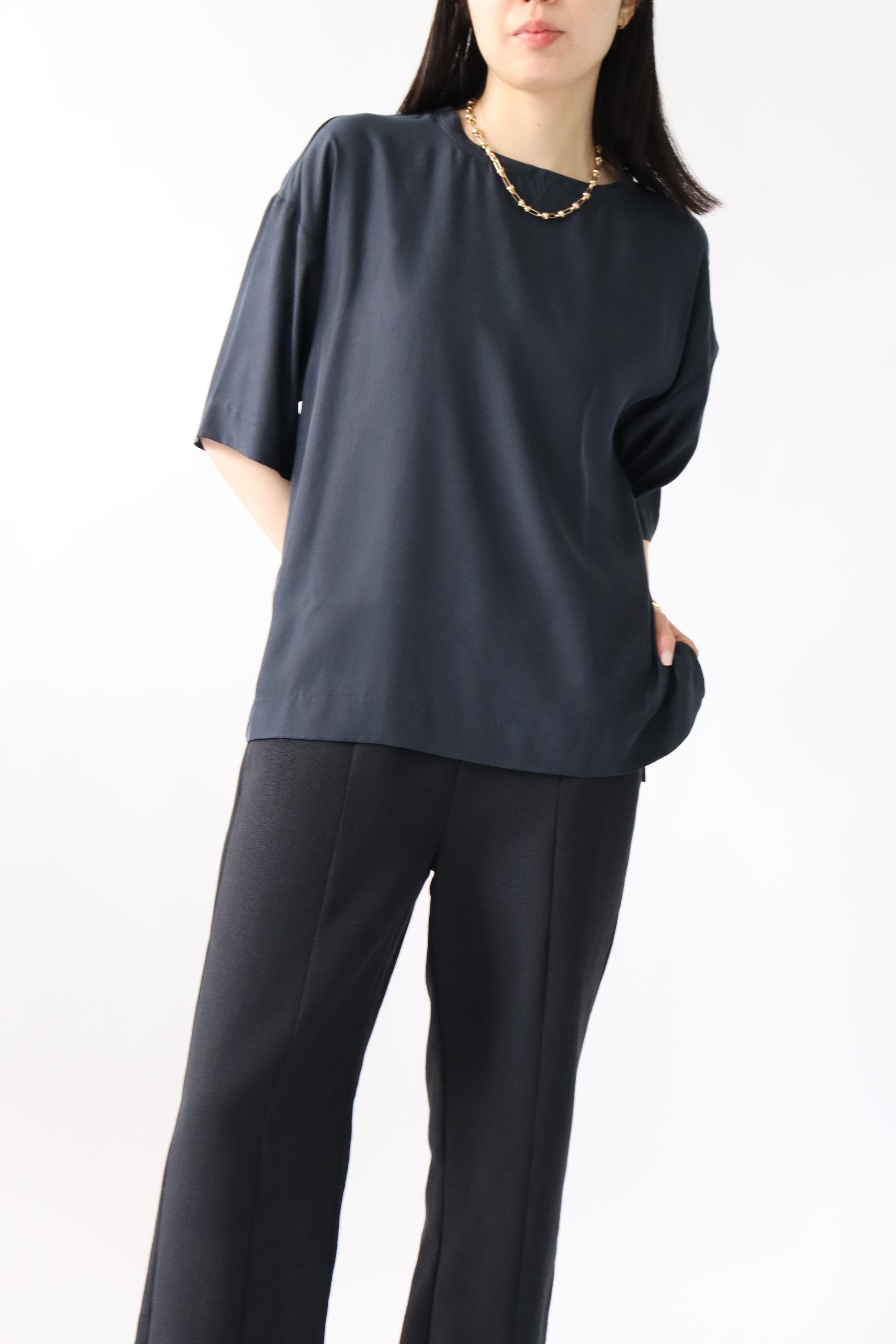 【セール/30%OFF】ACUTA アクータ ウェービーボイルローンスクエアブラウス ポンチョシャツ コットン 10093679 レディース【SALE】【返品・交換不可】 セール/30%OFF】ACUTA アクータ ウェービーボイルローンスクエア