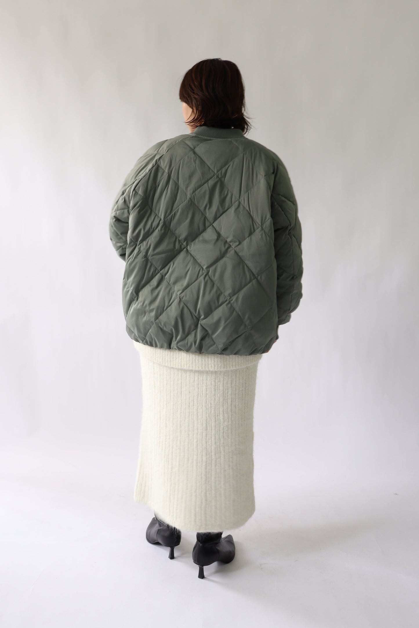 【ACUTA】ストレッチタフタショートダウン