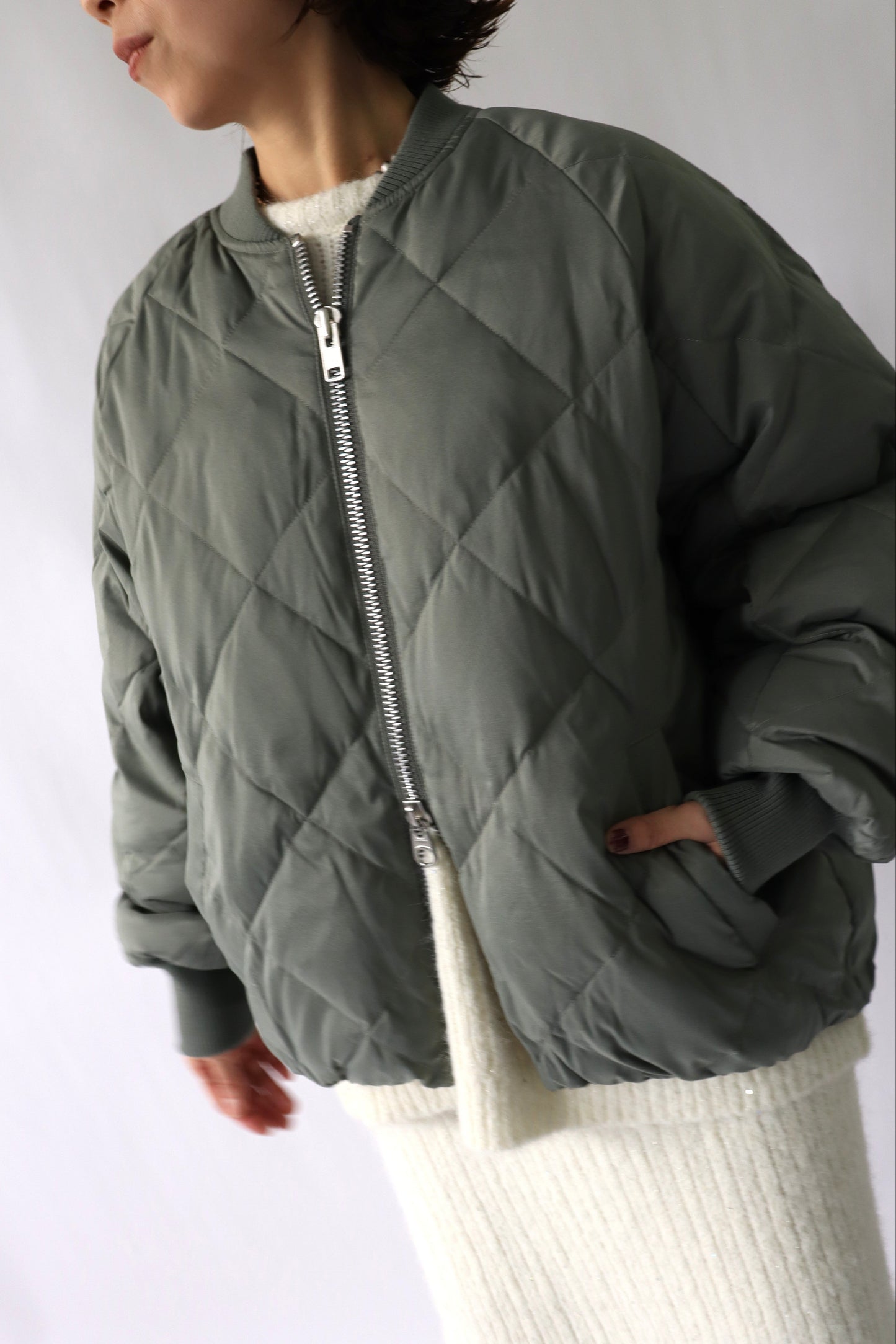 【ACUTA】ストレッチタフタショートダウン