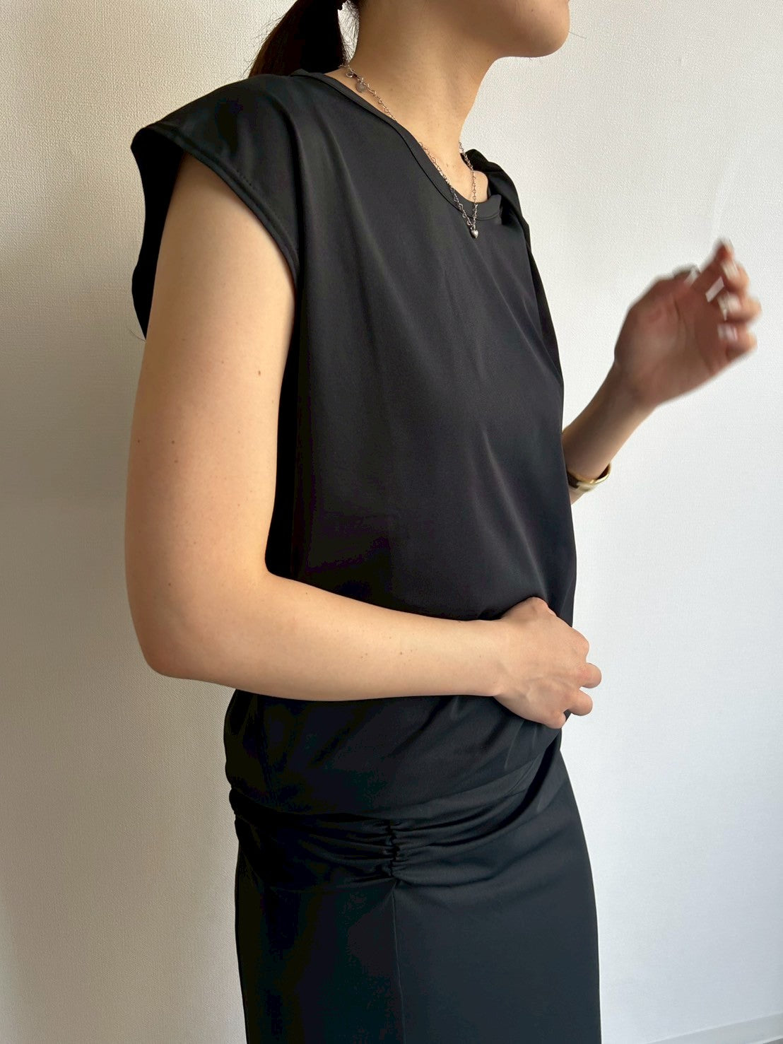 【ACUTA】 【UVカット】ベア天竺ツイストTシャツ