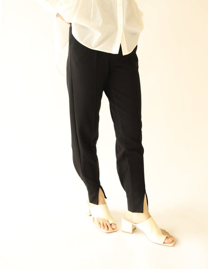 【ACUTA アクータ】ジャージーツイルスリットパンツ